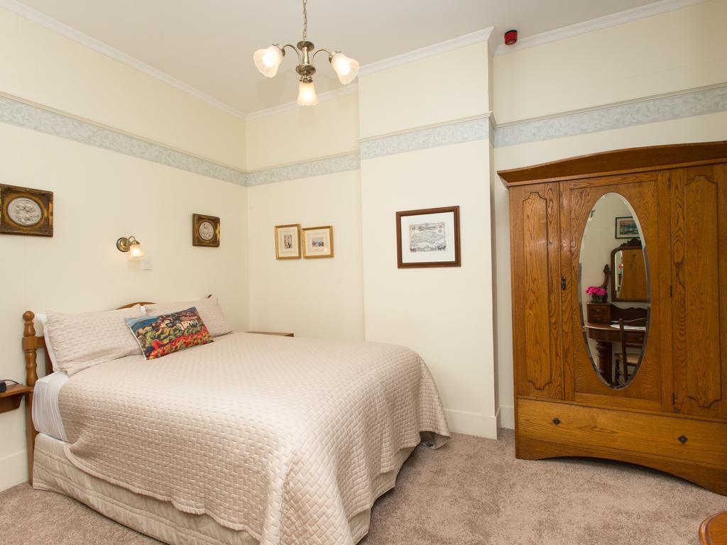 Sussex House Bed & Breakfast Nelson Oda fotoğraf